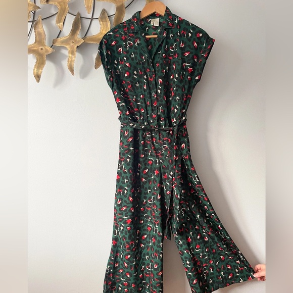 Japna Pants - Japna Green with Red Leopard Pattern Jumpsuit
